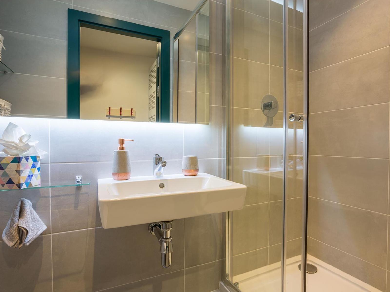 Apartmán Destiny Student - Parkgate (Adults Only) Dublin Exteriér fotografie